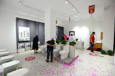 京東家裝全國首家縣級示范店落地河南，五金產(chǎn)品零售引領(lǐng)消費(fèi)下沉新趨勢